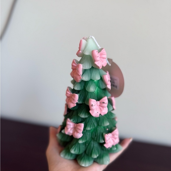 Pink bow Christmas Tree Candle - Picture 5 of 5